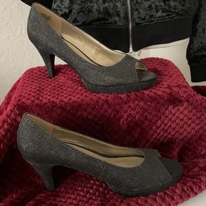 Bandolino 3” heels